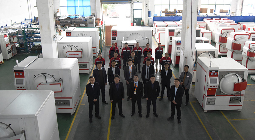 真空熱處理爐廠家-上海微行爐業有限公司